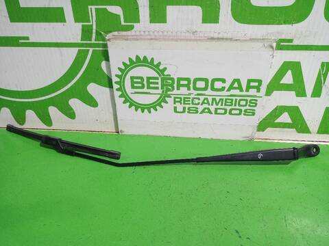 Foto 2ª: Brazo Limpia Delantero Derecho Citroen C3 ORIGINS 82CV [EB2FA] (2016)