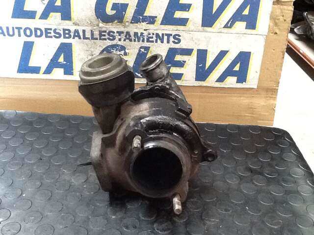 Foto 2ª: Turbocompresor Bmw Serie 3 320 2.0 TD E46) [204D1] (2002)