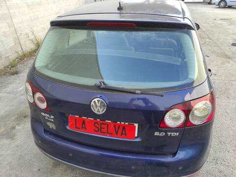 Portón Volkswagen Golf BMM