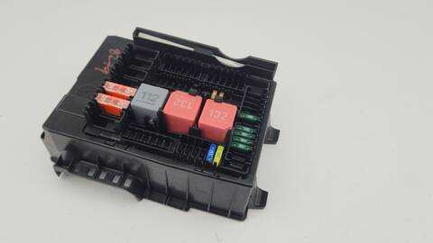 Caja Reles Fusibles Mercedes Clase C 160 C 220 T D 206.204) 220CV 162KW FAMILIAR