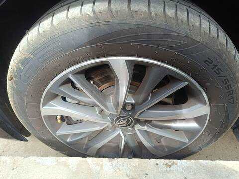 Juego LLantas Toyota Avensis EXECUTIVE 143CV 105KW