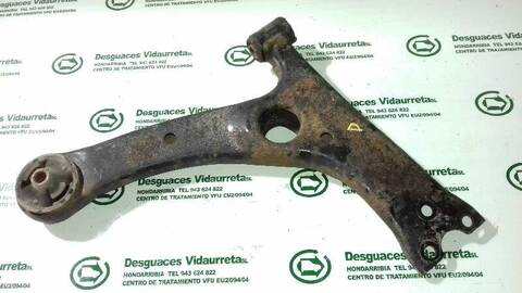 Brazo Suspension Delantero Derecho Toyota Avensis 1.8 SOL 129CV 95KW