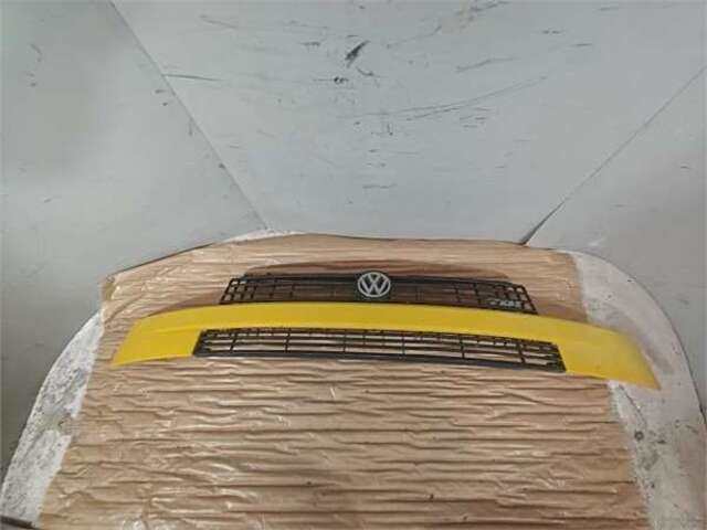 Foto 2ª: Rejilla Delantera Volkswagen Transporter 2.5 COMBI L [2.5 LTR. - 75 KW TDI]