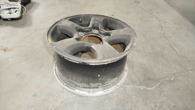 Foto 4ª: LLanta Aleacion Toyota Land Cruiser 4.7 G UZJ 100 [2UZ-FE] (2000)