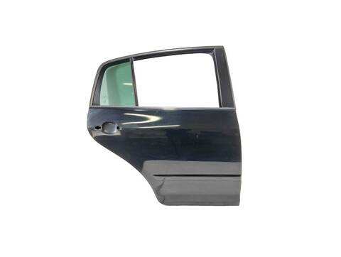Foto 3ª: Puerta Trasera Derecha Volkswagen Golf 1.9 TDI 105CV (2005)