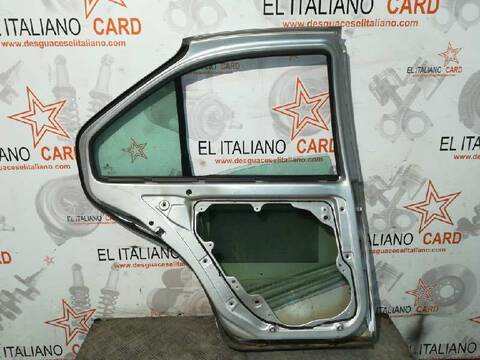 Foto 2ª: Puerta Trasera Izquierda Volkswagen Passat BERLINA 102CV 75KW (2000)