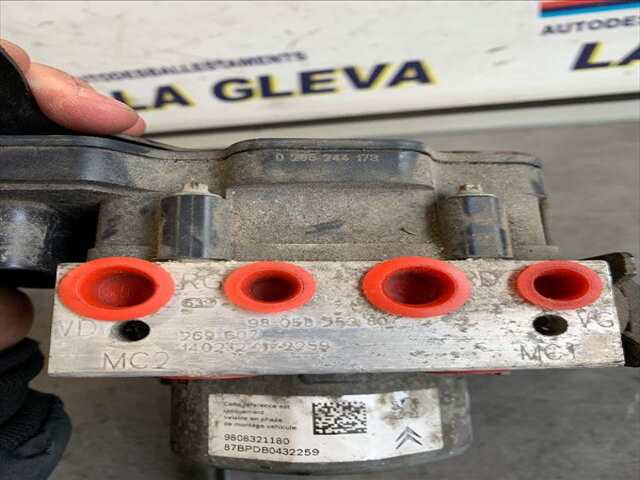 Foto 2ª: Centralita Abs Peugeot 308 1.2 82CV 0CV [HM01] (2014)