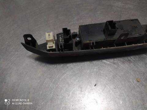 Foto 3ª: Botonera Elevalunas Opel Antara SELECTIVE 163CV 120KW [Z22D1] (2013)