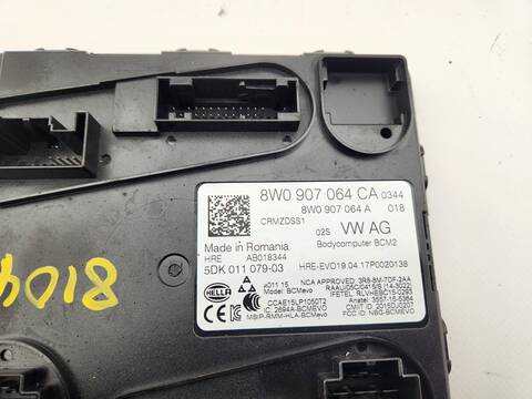 Foto 2ª: Centralita Motor ECU Audi A4 BASICO AVANT 150CV 110KW [DEUA] (2017)