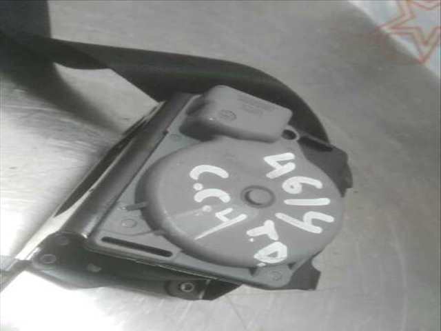 Foto 3ª: Cinturón Trasero Derecho Citroen C4 SEDUCTION 112CV 82KW [9HR] (2012)