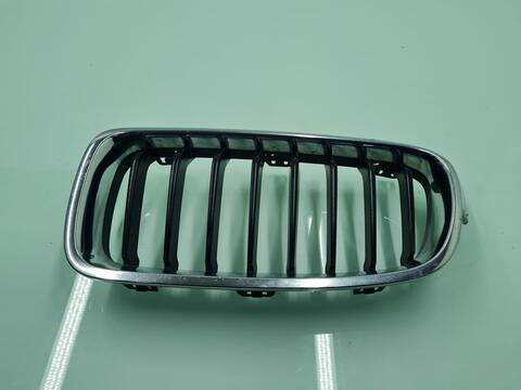 Rejilla Delantera Bmw Serie 3 315 330D 258CV 190KW