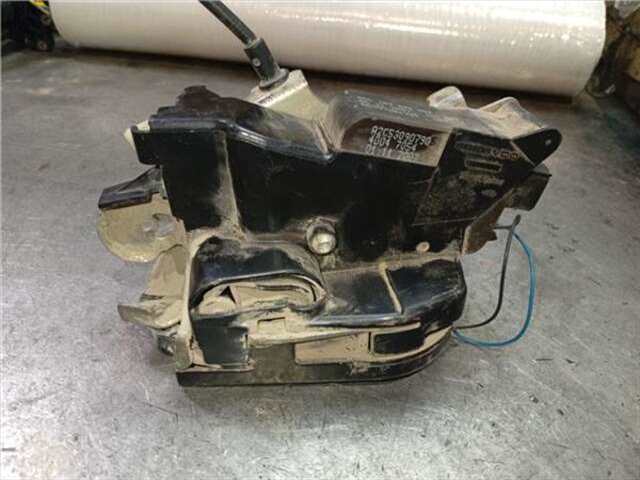 Foto 2ª: Cerradura Puerta Delantera Derecha Mercedes Vito 109 CDI [OM 646.980]