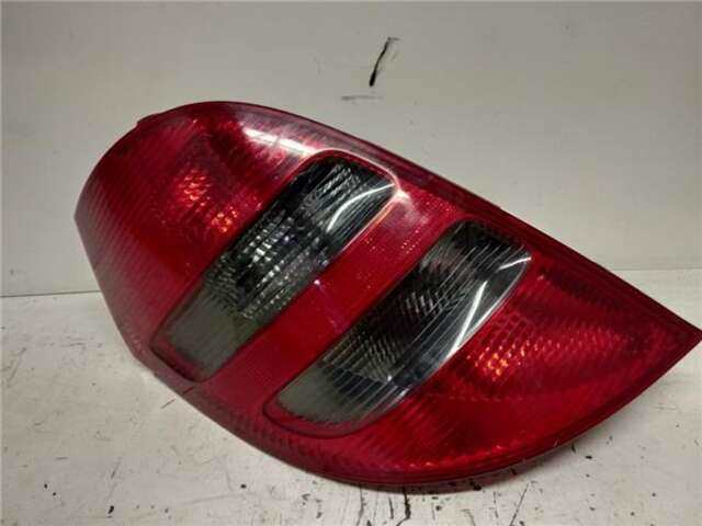Piloto Trasero Izquierdo Mercedes Clase A 200 2.0 G 136CV