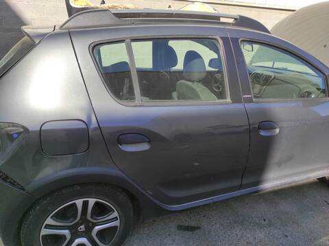 Puerta Trasera Derecha Dacia Sandero K9K626