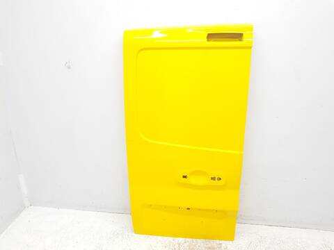 Puerta Trasera Izquierda Renault Trafic L1H1 27T