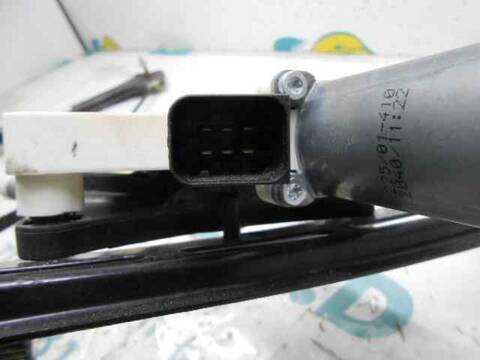 Foto 3ª: Elevalunas Eléctrico Delantero Derecho Mercedes Clase C 160 E 200 CGI BLUEEFFICIENCY 207.348) COUPE 184CV 135KW [271860] (2010)