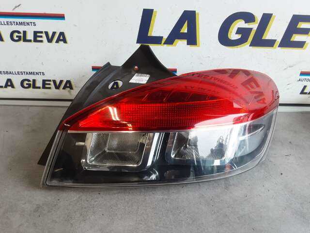 Piloto Trasero Derecho Renault Megane 1.5 DCI110CV COUPE BERLINA III COUPE DZ) DESDE 11/2008 / BERLINA BZ D