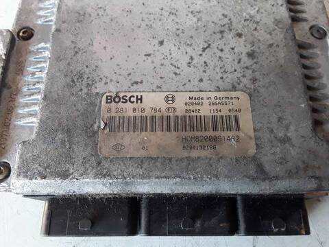 Foto 3ª: Centralita Motor ECU Nissan Interstar CAJA CERRADA L 1H1 BATALLA CORTA 3 3T 114CV (2003)