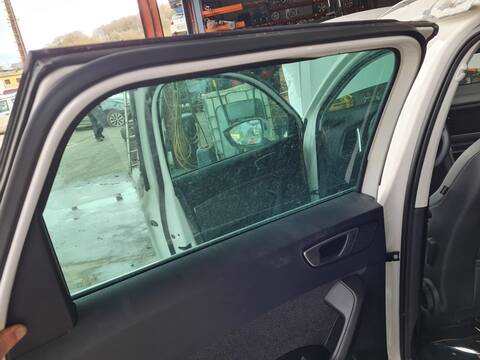 Elevalunas Manual Trasero Izquierdo Seat Ateca STYLE GO 150CV 110KW