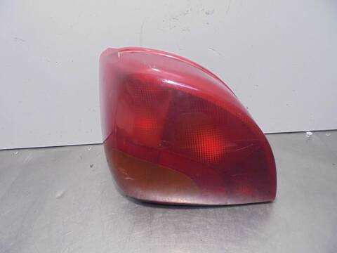 Piloto Trasero Derecho Ford Fiesta BASICO BERLINA 60CV 44KW