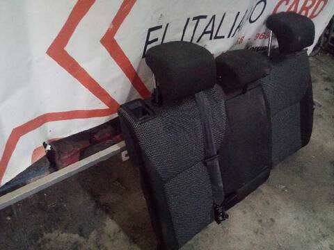 Foto 3ª: Asientos Traseros Skoda Octavia ACTIVE 105CV 77KW [CLH] (2015)