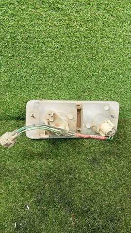 Foto 3ª: Piloto Trasero Izquierdo Nissan Patrol 2.8 TD Y61 TD6 [RD28ETI] (1999)