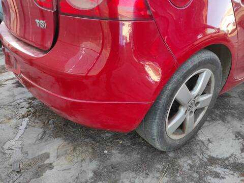 Foto 3ª: Paragolpes Trasero Volkswagen Golf CAX (2008)
