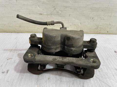 Foto 3ª: Pinza Freno Delantera Izquierdo Kia Carnival 2.9 CRDI LX AUT. 144CV [J3] (2001)