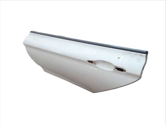 Foto 2ª: Puerta Trasera Izquierda Bmw Serie 3 320 2.0 D 184CV 135KW N47D20C (2012)