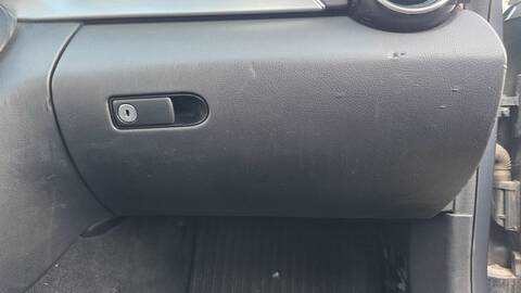 Guantera Mercedes Clase C 160 651921 BERLINA AUT.