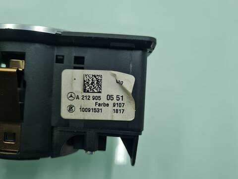 Foto 2ª: Mando Luces Mercedes Clase A 140 A 45 AMG 4-MATIC 176.052) 381CV 280KW [133980] (2017)