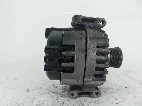 Foto 3ª: Alternador Mercedes Clase E 180 VERSION INDEFINIDA (2009)