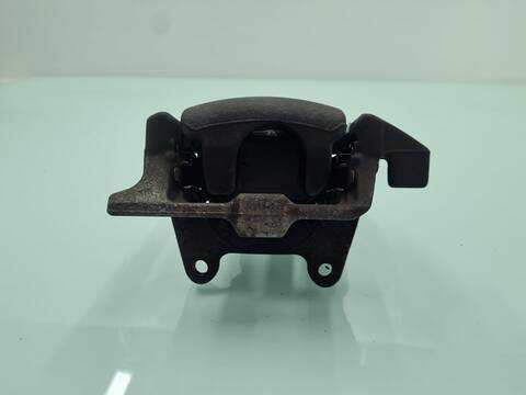 Foto 3ª: Pedal Embrague Audi A6 2.0 TDI BERLINA 170CV 125KW [CAH] (2010)