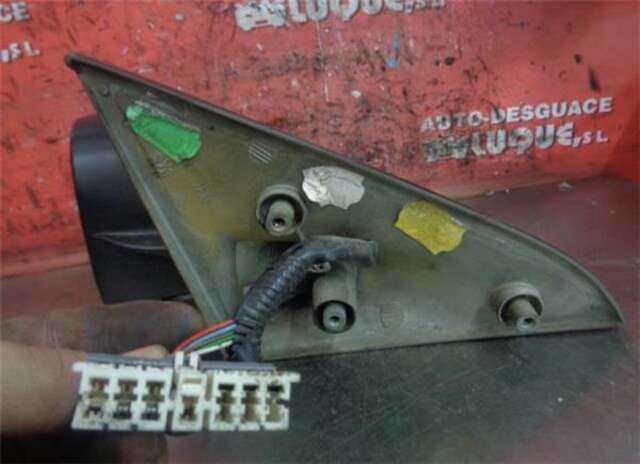Retrovisor Izquierdo Peugeot 406 2.2 HDI