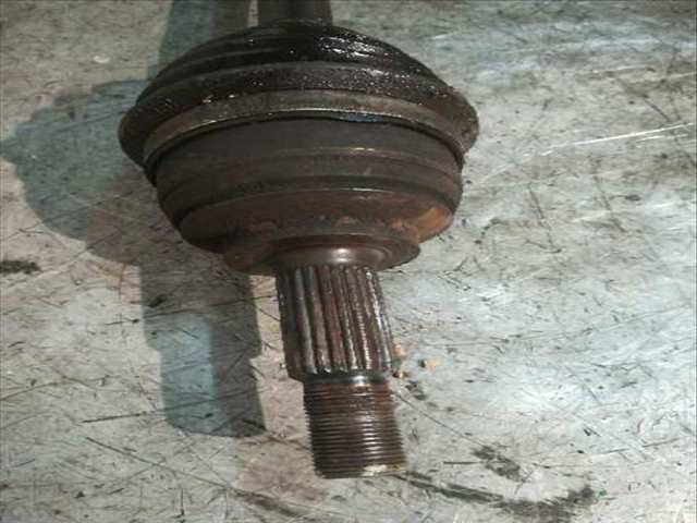 Foto 3ª: Transmision Delantera Izquierda Dacia Sandero STEPWAY 90CV 66KW [K9K C6] (2014)