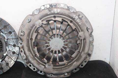 Foto 3ª: kit Embrague Renault Clio AUTHENTIQUE 86CV 63KW (2007)