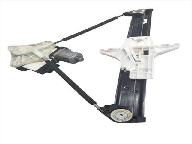 Foto 3ª: Elevalunas Manual Trasero Izquierdo Seat Arona 1.6 TDI (2017)