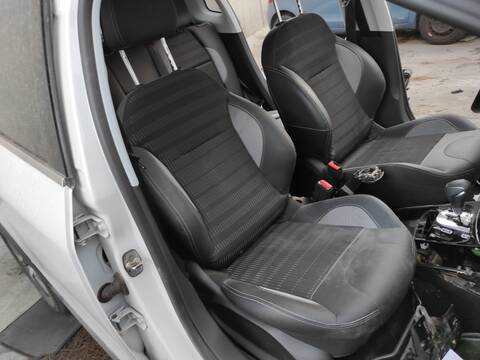 Asiento Delantero Derecho Peugeot 2008 HN05