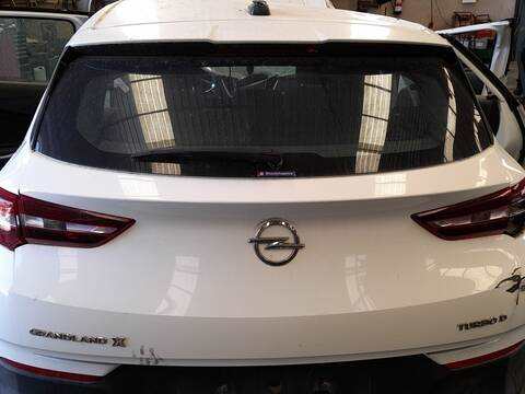 Portón Opel Grandland 1.6 TURBO D 75) 120CV 88KW