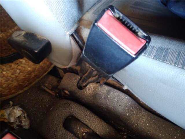 Foto 2ª: Cinturón Delantero Derecho Renault Kangoo 1.5 AUTHENTIQUE [1.5 LTR. - 48 KW DCI DIESEL] [K9K B7]