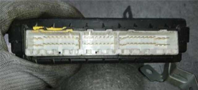 Foto 3ª: Centralita Motor ECU Kia Carens 2.0 CRDI [D4EA]