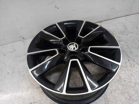 Foto 3ª: LLanta Chapa Skoda Yeti ACTIVE 105CV [CBZB] (2009)