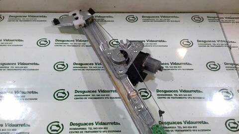 Foto 3ª: Elevalunas Eléctrico Delantero Derecho Peugeot 308 CONFORT 120CV 88KW [5F01] (2012)