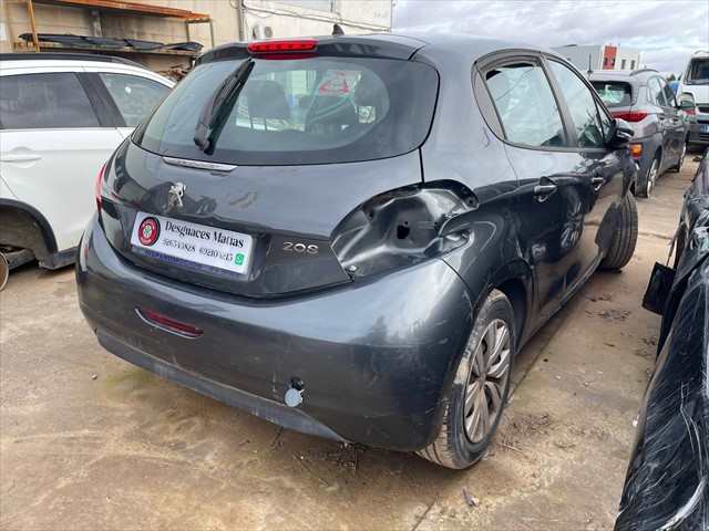 Foto 4ª: Portón Peugeot 208 1.4 HDI 68cv [8H01] (2014)