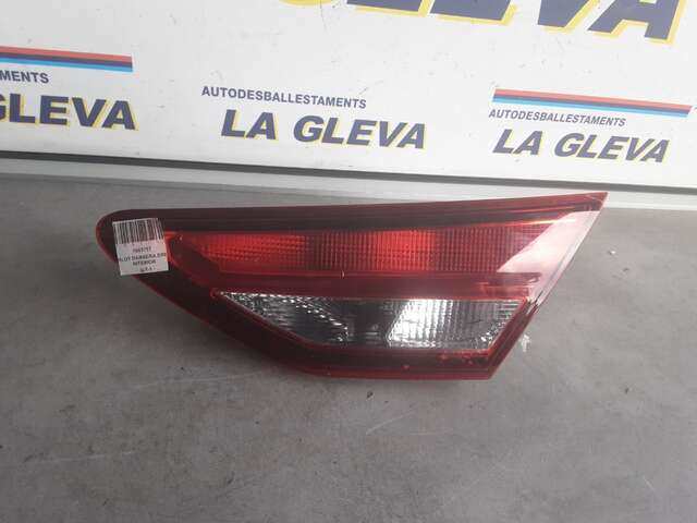 Piloto Portón Derecho Seat Leon 1.2 G 105CV 0CV