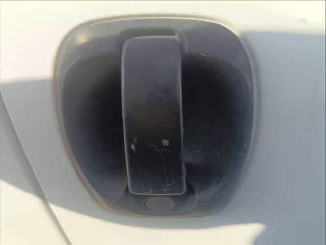 Maneta Exterior Delantera Derecha Peugeot Bipper FHZ