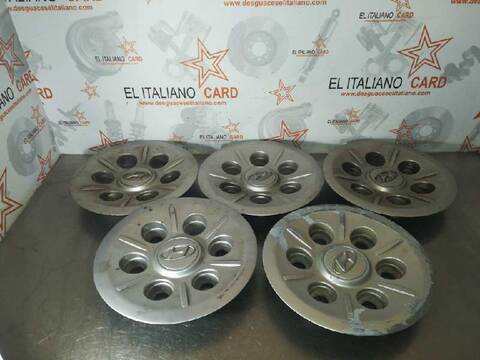 Foto 2ª: Tapacubos Hyundai H1 VERSION INDEFINIDA