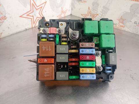 Caja Reles Fusibles Peugeot Expert ASPHALT STANDARD 120CV 88KW FURGON