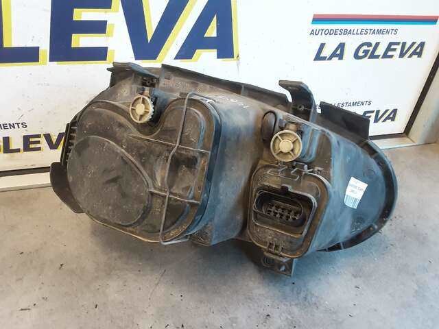 Foto 2ª: Faro Izquierdo Volkswagen Golf 1.4 16V (2000)