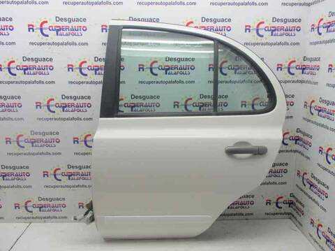 Puerta Trasera Izquierda Nissan Micra CR12DE